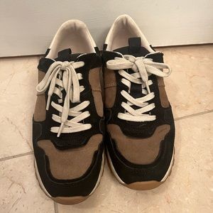 Zara Cheetah Print Sneakers